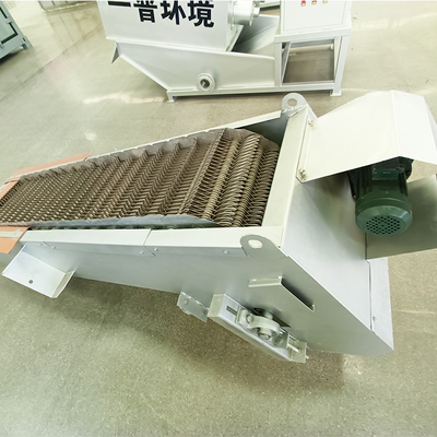 Factory WWTP Sewage Pretreatment Fully Automatic Mechanical Wastewater Dry and Wet Separation Rake Screen Solid Salvage Machine